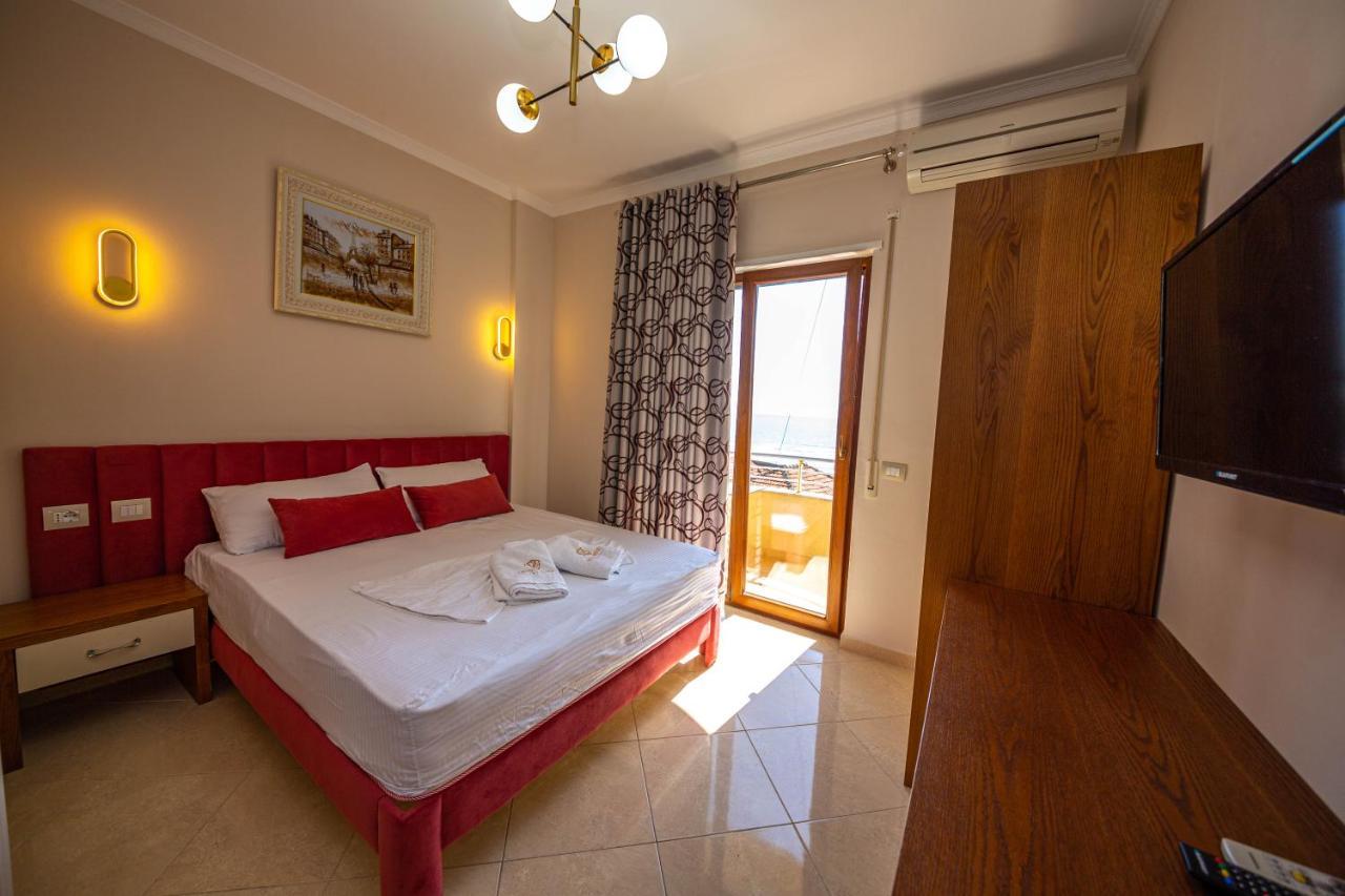 Hotel Vila Misiri ดูร์เรส ภายนอก รูปภาพ